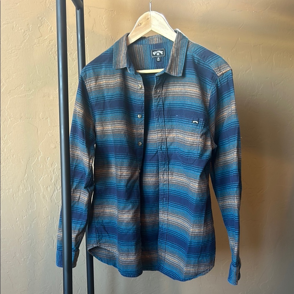 Billabong Blue Plaid Button-Up Shirt